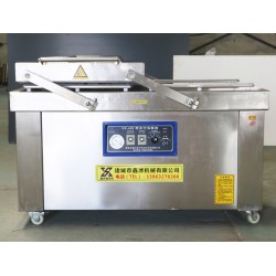 廠家定制帶湯汁產品真空包裝機，人參酒真空包裝機